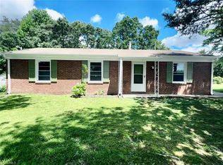 2517 Hilburn Dr, High Point, NC 27260