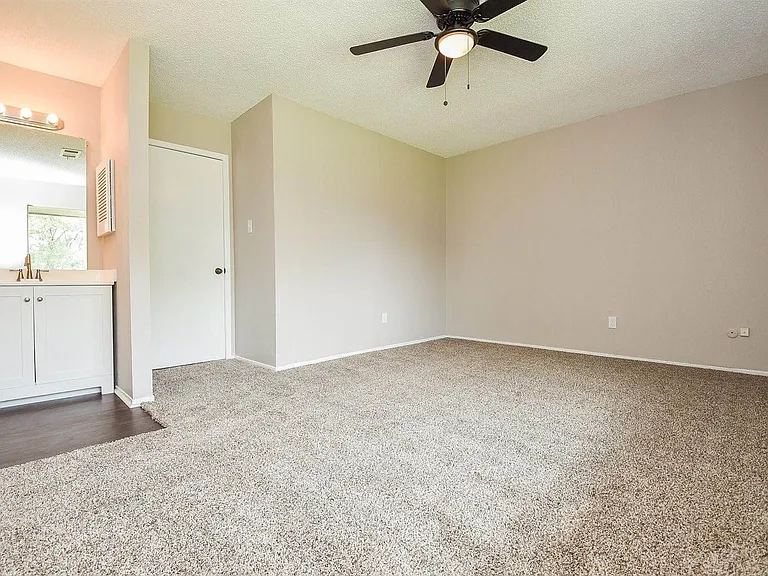 5809 Village Forest Ct — Photo 15