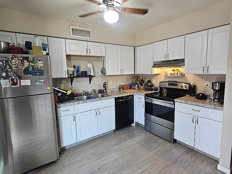 600 E Monterey St #A — Photo 6