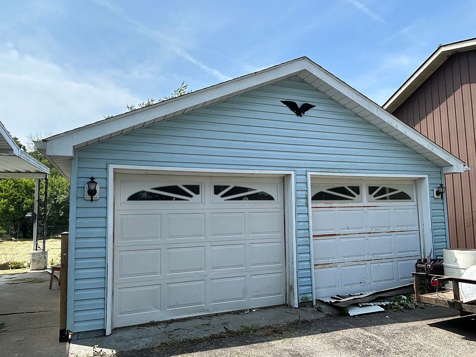 2nd image of 509 Adams Dr