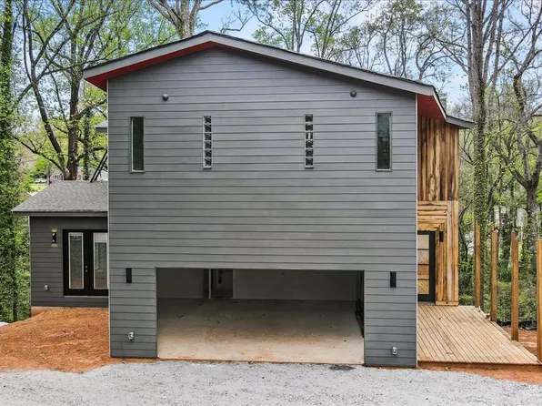 2471 Saint Patrick St SE, Atlanta, GA 30317