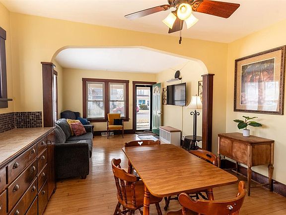 5th image of 716 Mansfield Street