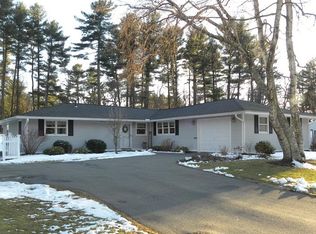 14 Samuel Rd, Chelmsford, MA 01824
