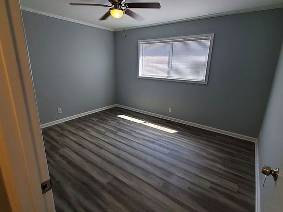 5th image of 2001 S Main St APT 201