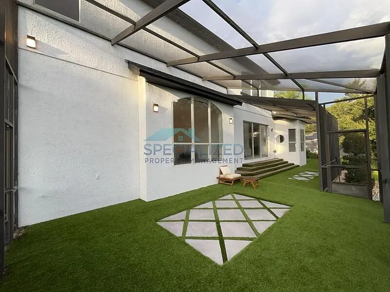 8131 Vineland Oaks Blvd — Photo 38