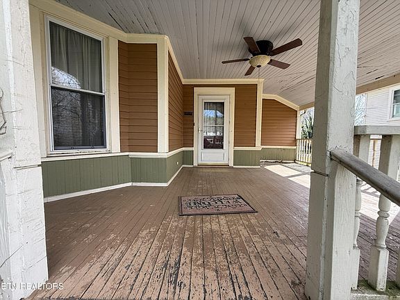 4th image of 416 W Rockwood St