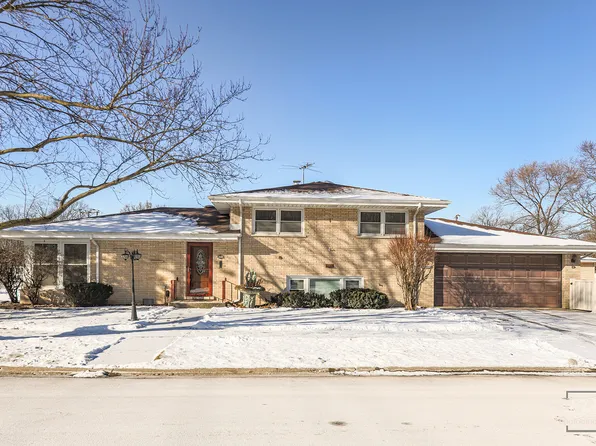 10600 31st St, Westchester, IL 60154