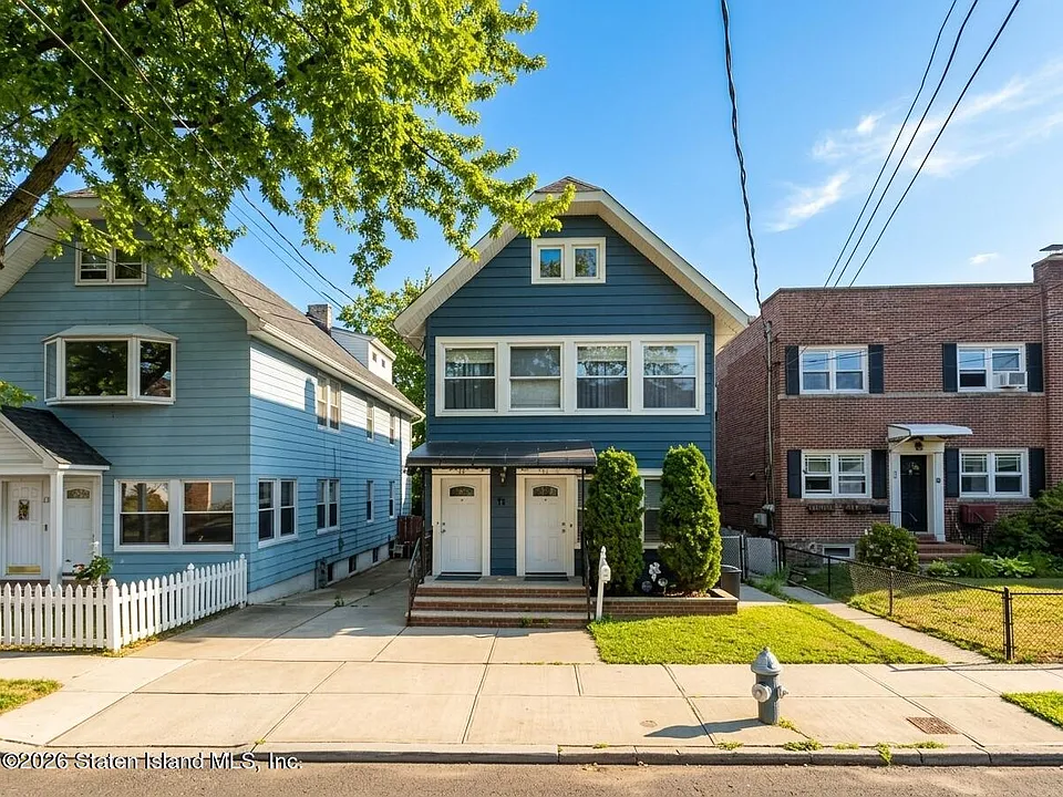 24 Winthrop Pl