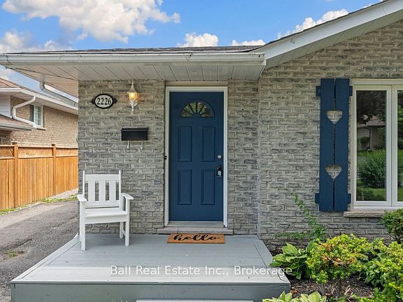 4th image of 2226 Springwood Rd