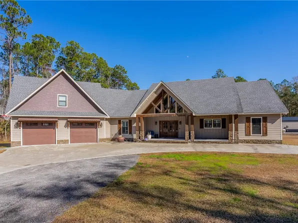5608 Meadow Wood Rd, Blackshear, GA 31516