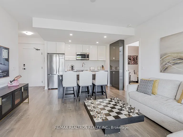 415 Sea Ray Ave #205 — Photo 2