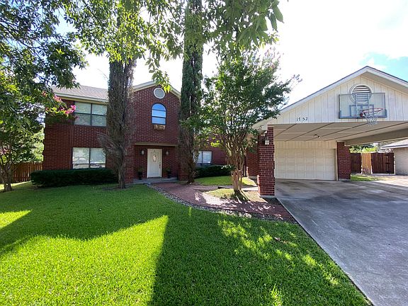 Street plus garage and carport