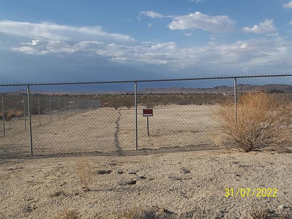 3rd image of 64806 Chollita Rd