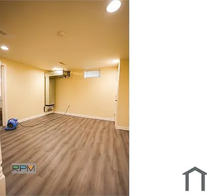 6717 Woodley Rd — Photo 11