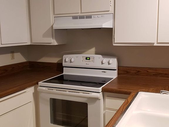 3rd image of 1855 Diamond St #2-227