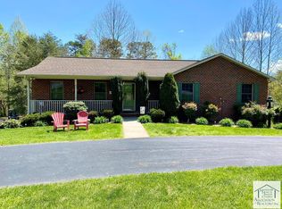 20 Fox Run Ct, Collinsville, VA 24078
