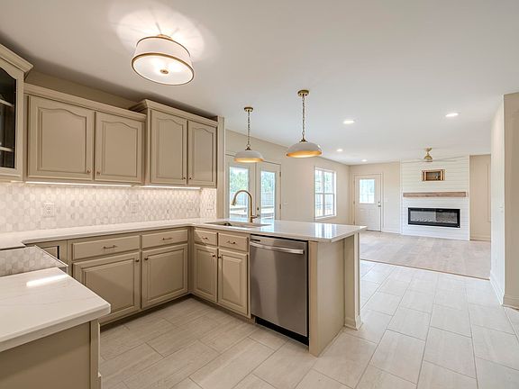 4th image of 75 Cassandra Way