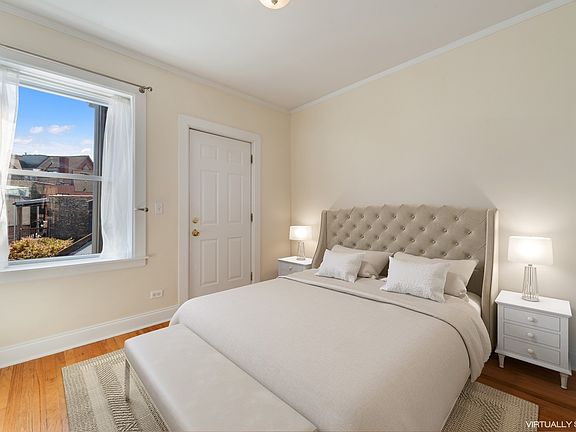 5th image of 2237.5 N Lincoln Ave #3B