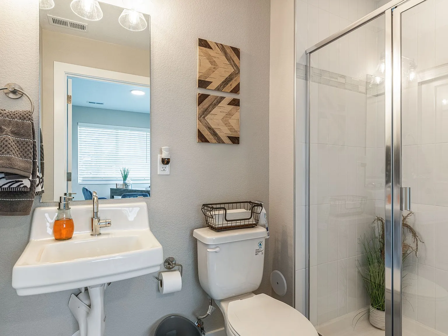 Honey Creek Townhomes — Photo 2