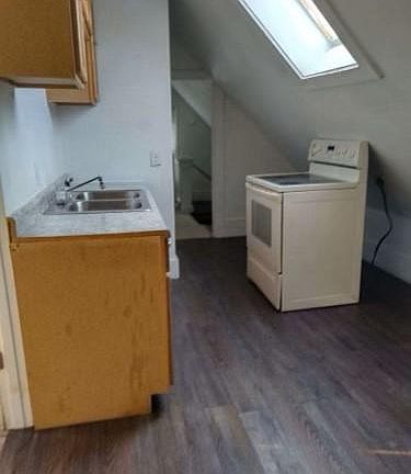 4th image of 3238 W Juneau Ave #3