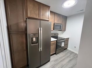 668 Bartons Landing Pl APT 1, Fayetteville, NC 28314