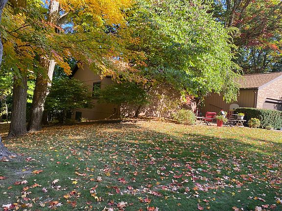 3rd image of 4416 Comanche Dr