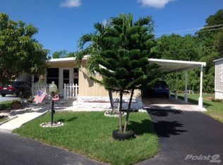 6910 NW 43rd Ave, Coconut Creek, FL 33073