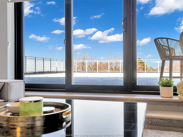 14400 Tecumseh Rd E #402 — Photo 32