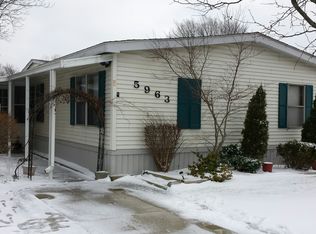 5963 Victoria St, Belleville, MI