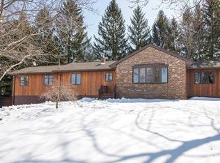 4 Polly Kay Dr, Middletown, NY 10940