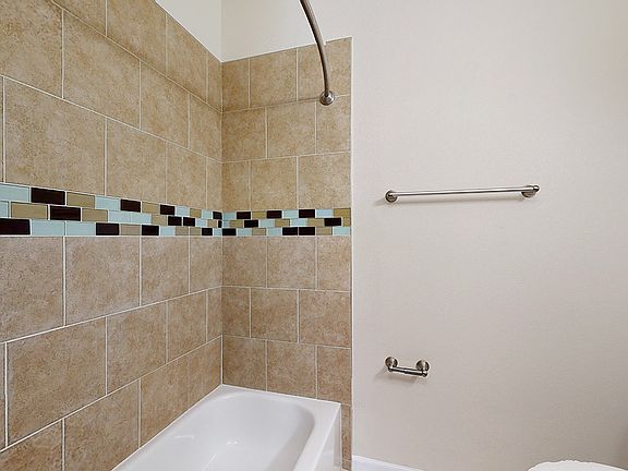 3rd image of 1485 Clayton St APT 302