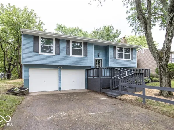 10317 E Rouark Ln, Indianapolis, IN 46229