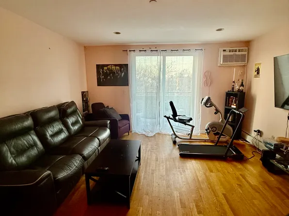 3368 Shore Pkwy #6, Brooklyn, NY 11235