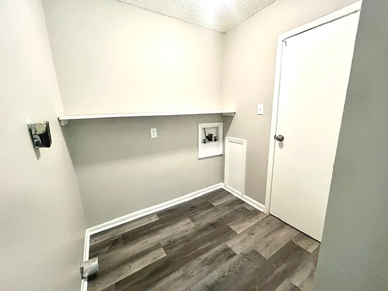 2307 Mount Vernon Rd NW — Photo 12