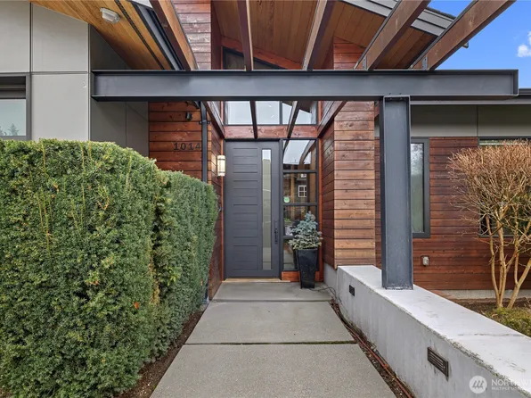 1014 Belfair Road, Bellevue, WA 98004