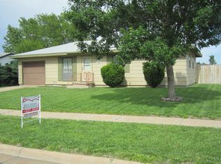 2700 Colleen Ave, Dodge City, KS 67801