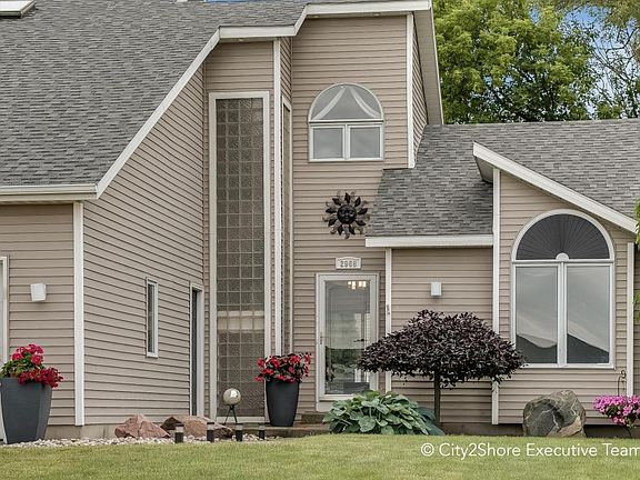 2nd image of 2968 Clearview Dr