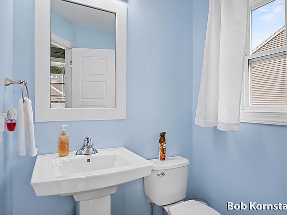 3rd image of 3428 Harvestway Ct