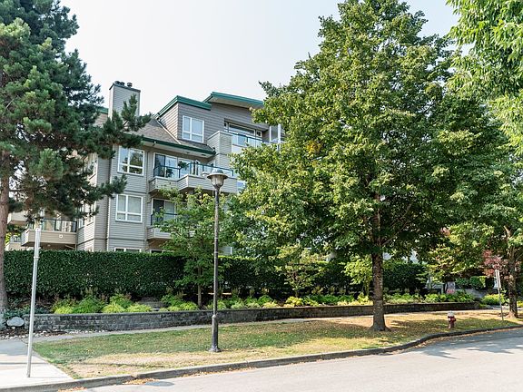 4th image of 5800 Andrews Rd #114