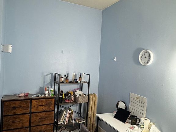 3rd image of 1307 Commonwealth Ave APT 8