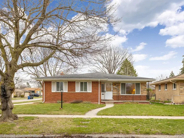 14274 Fenton, Redford, MI 48239