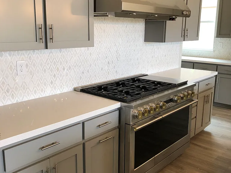 3121 Whistling Way — Photo 5