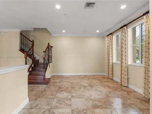 3055 NW 126th Ave APT 107, Sunrise, FL 33323