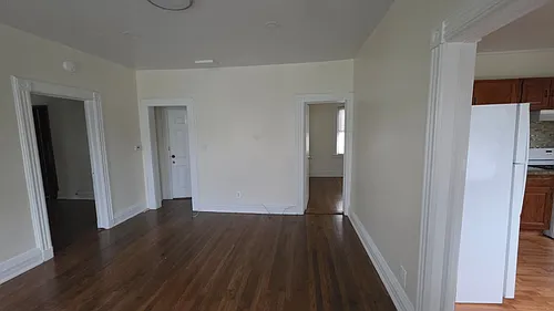 407 N Macquesten Pkwy #2 Photo 1