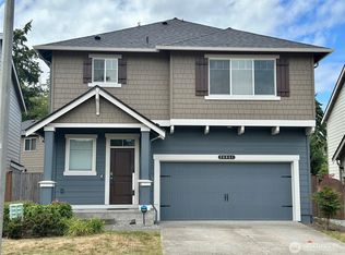 28041 14th Ct S, Federal Way, WA 98003