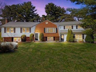 8 Massasoit Cir, East Walpole, MA, 02032