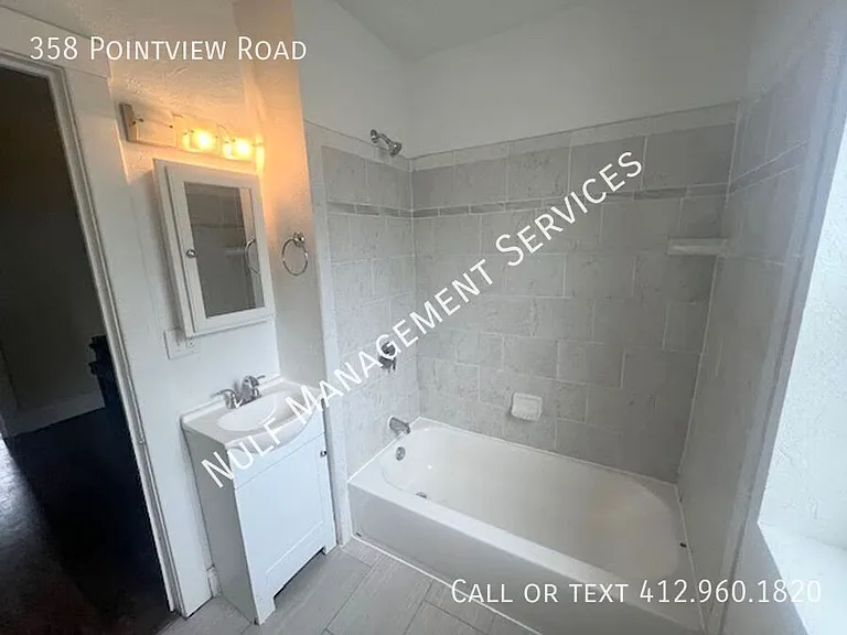 358 Pointview Rd — Photo 6