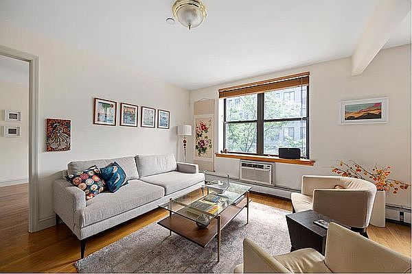 1st image of 133 Essex St APT 201