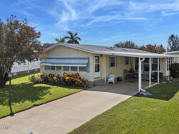 2nd image of 905 Cassia Dr