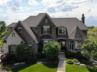 11 Melshane Ct, Lemont, IL 60439